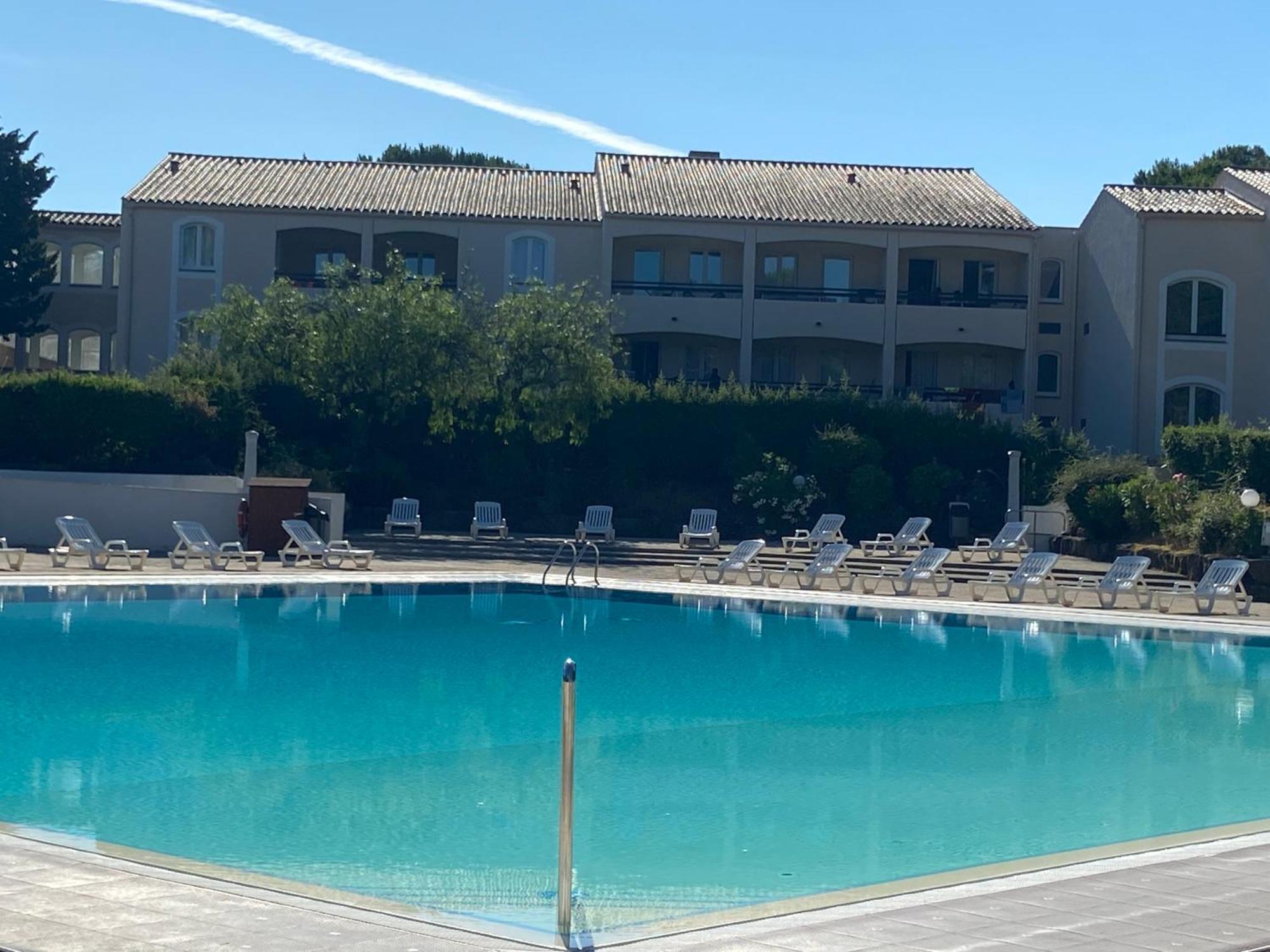Domaine Valescure Appartement 1 Ou 2 Pieces Vue Jardin Ou Piscine Saint-Raphaël Екстериор снимка