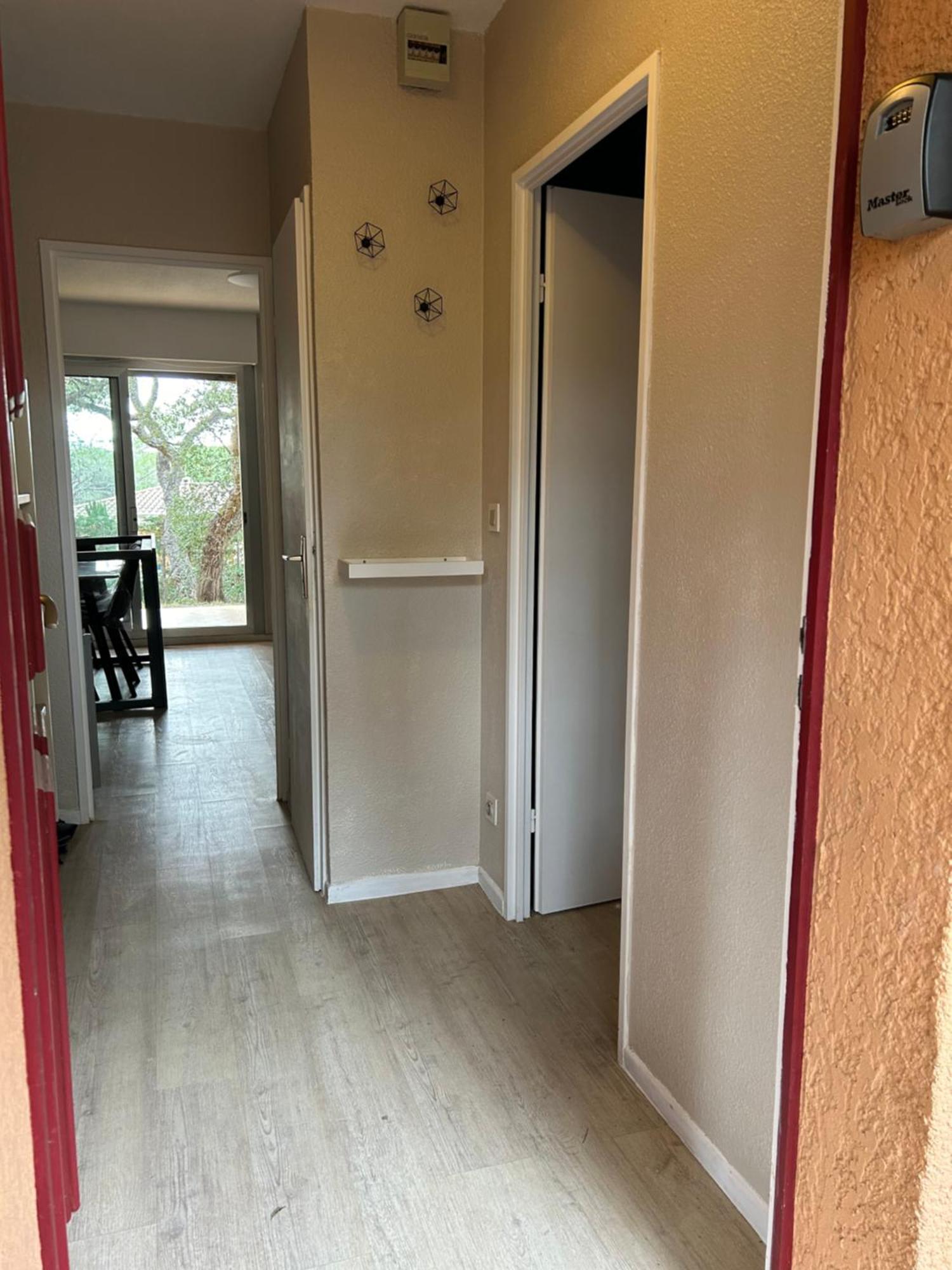 Domaine Valescure Appartement 1 Ou 2 Pieces Vue Jardin Ou Piscine Saint-Raphaël Екстериор снимка