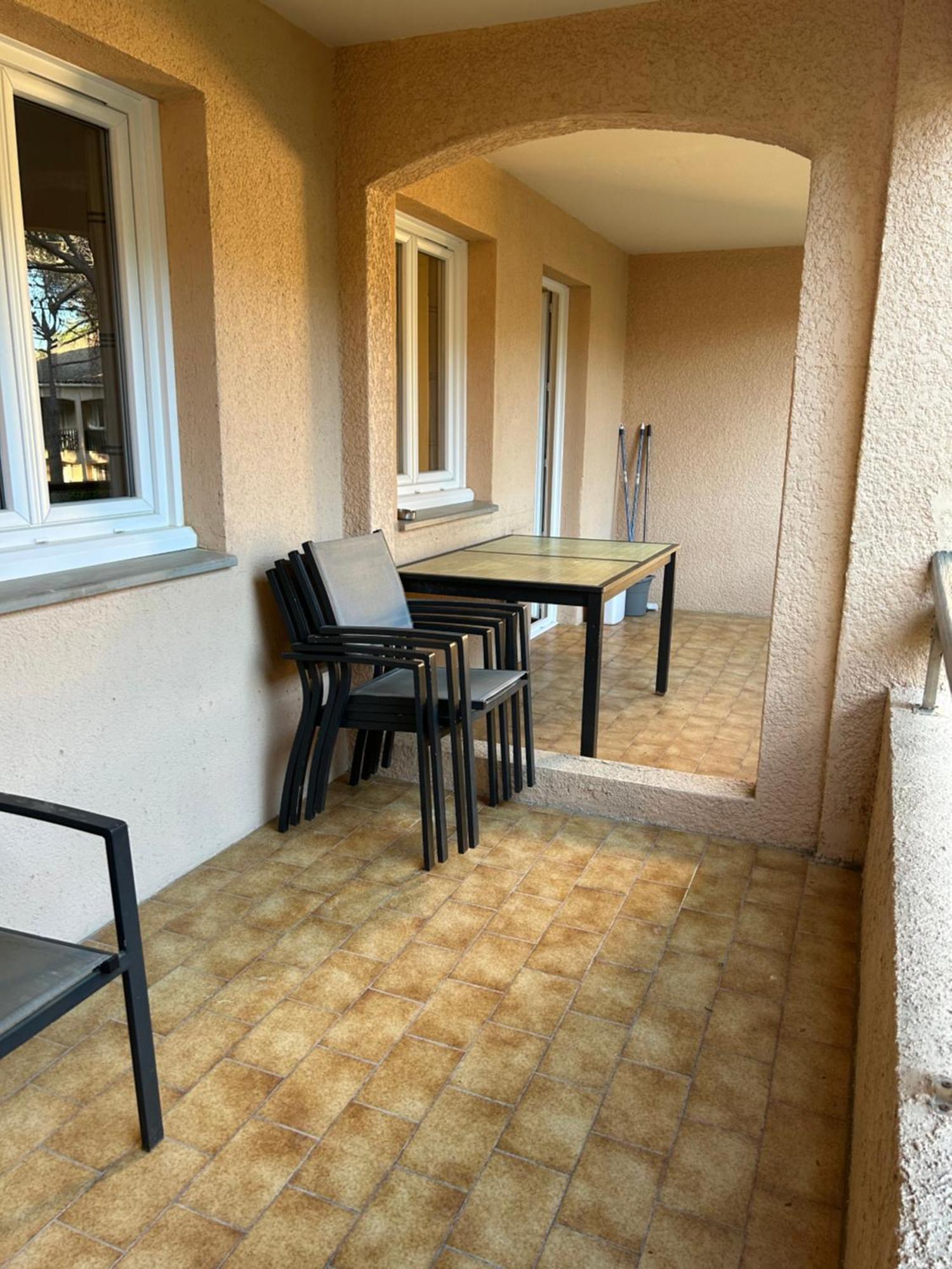 Domaine Valescure Appartement 1 Ou 2 Pieces Vue Jardin Ou Piscine Saint-Raphaël Екстериор снимка