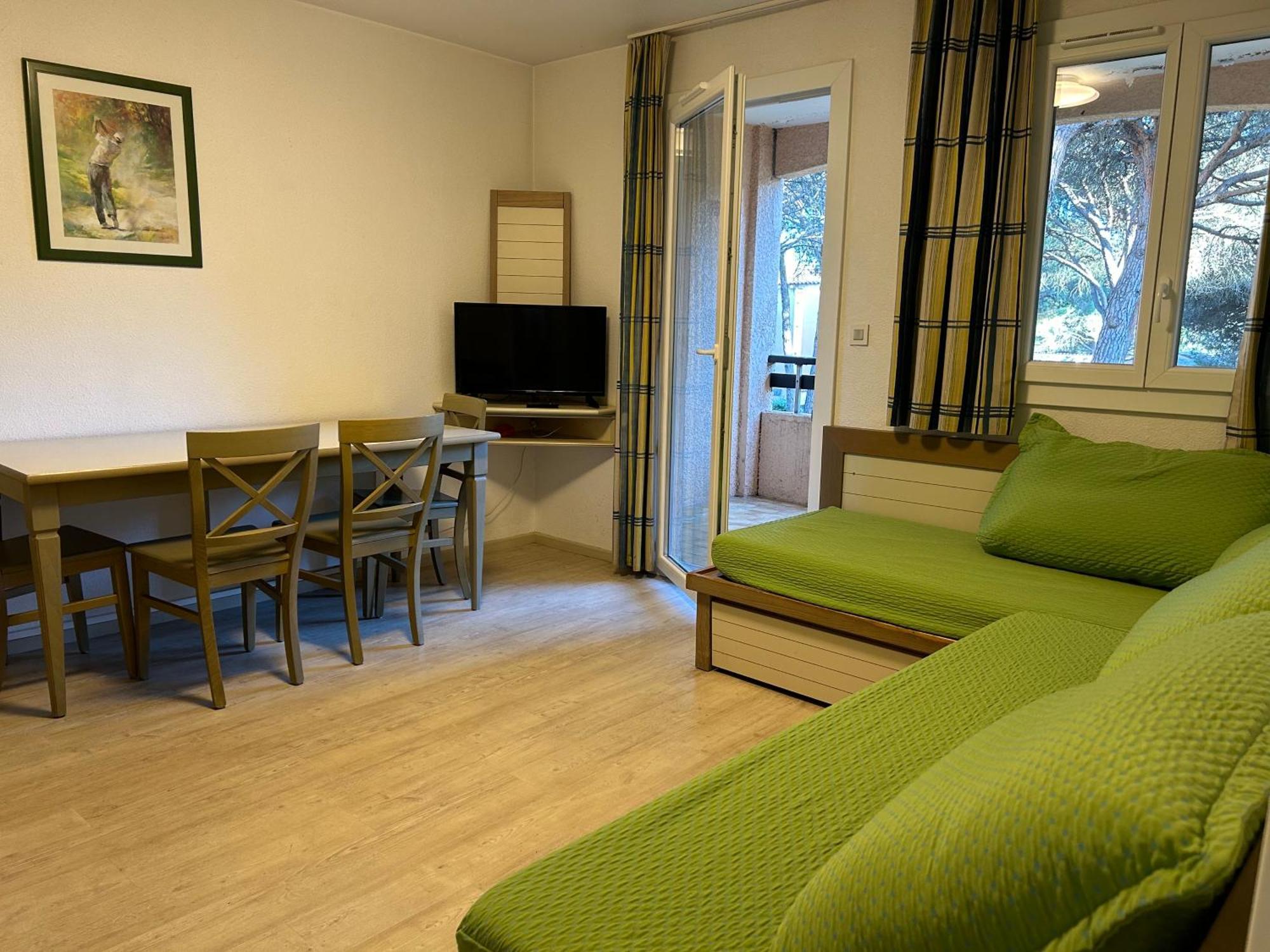 Domaine Valescure Appartement 1 Ou 2 Pieces Vue Jardin Ou Piscine Saint-Raphaël Екстериор снимка
