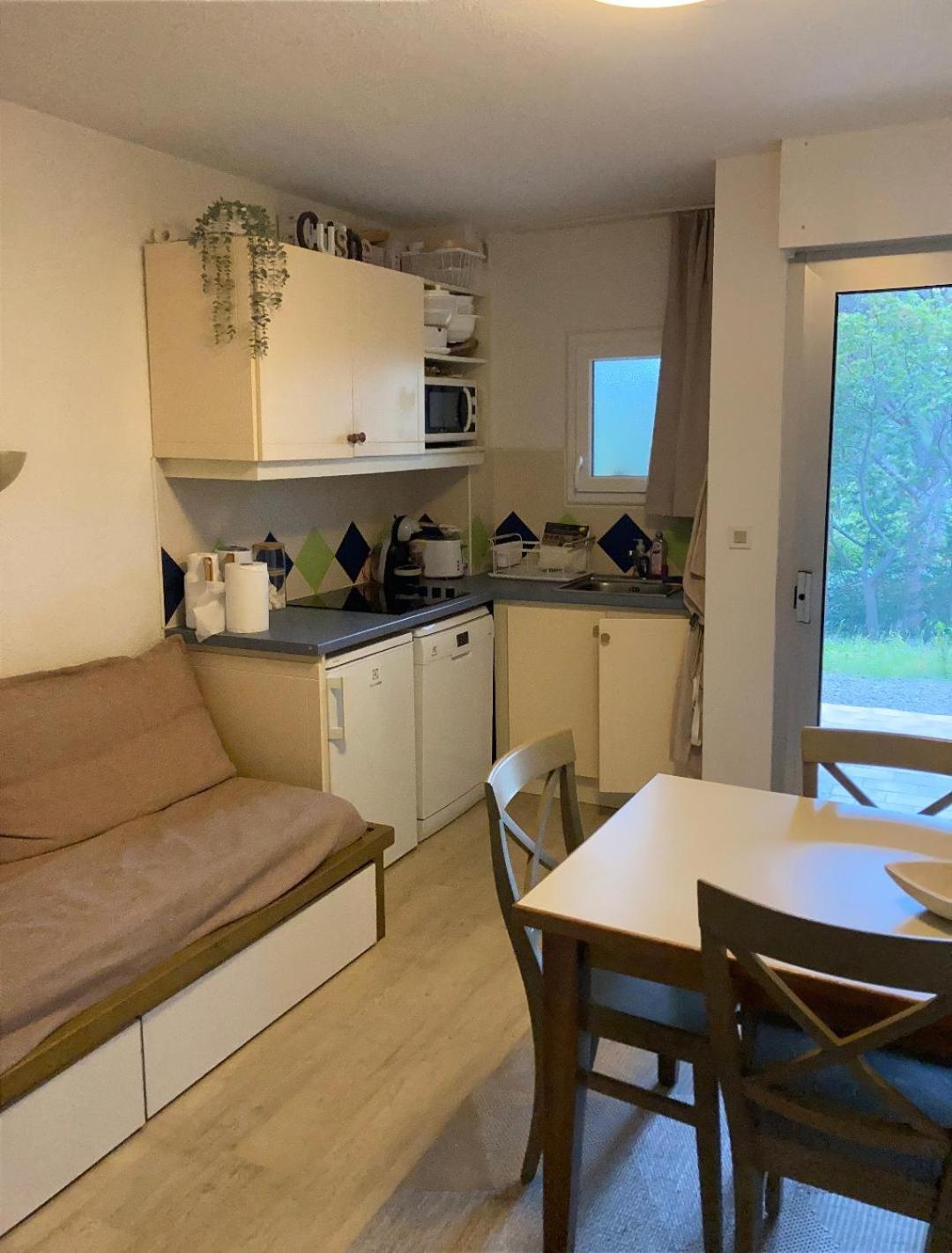 Domaine Valescure Appartement 1 Ou 2 Pieces Vue Jardin Ou Piscine Saint-Raphaël Екстериор снимка
